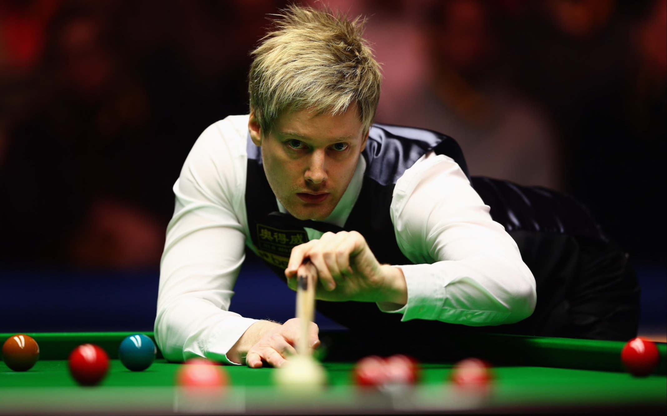 德州扑克高手为什么常弃牌（德州扑克高手为何频频弃牌）