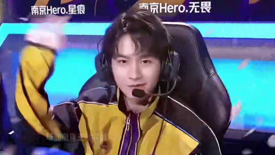 更是对其打 更是对其打